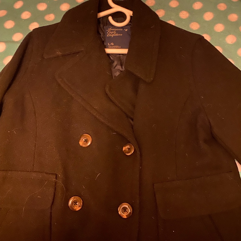 American Eagle Women’s Coat Only worn a few times . No stains or rips.